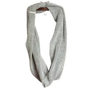 Women's Designer H&M Black & White Infinity Scarf - One Size
